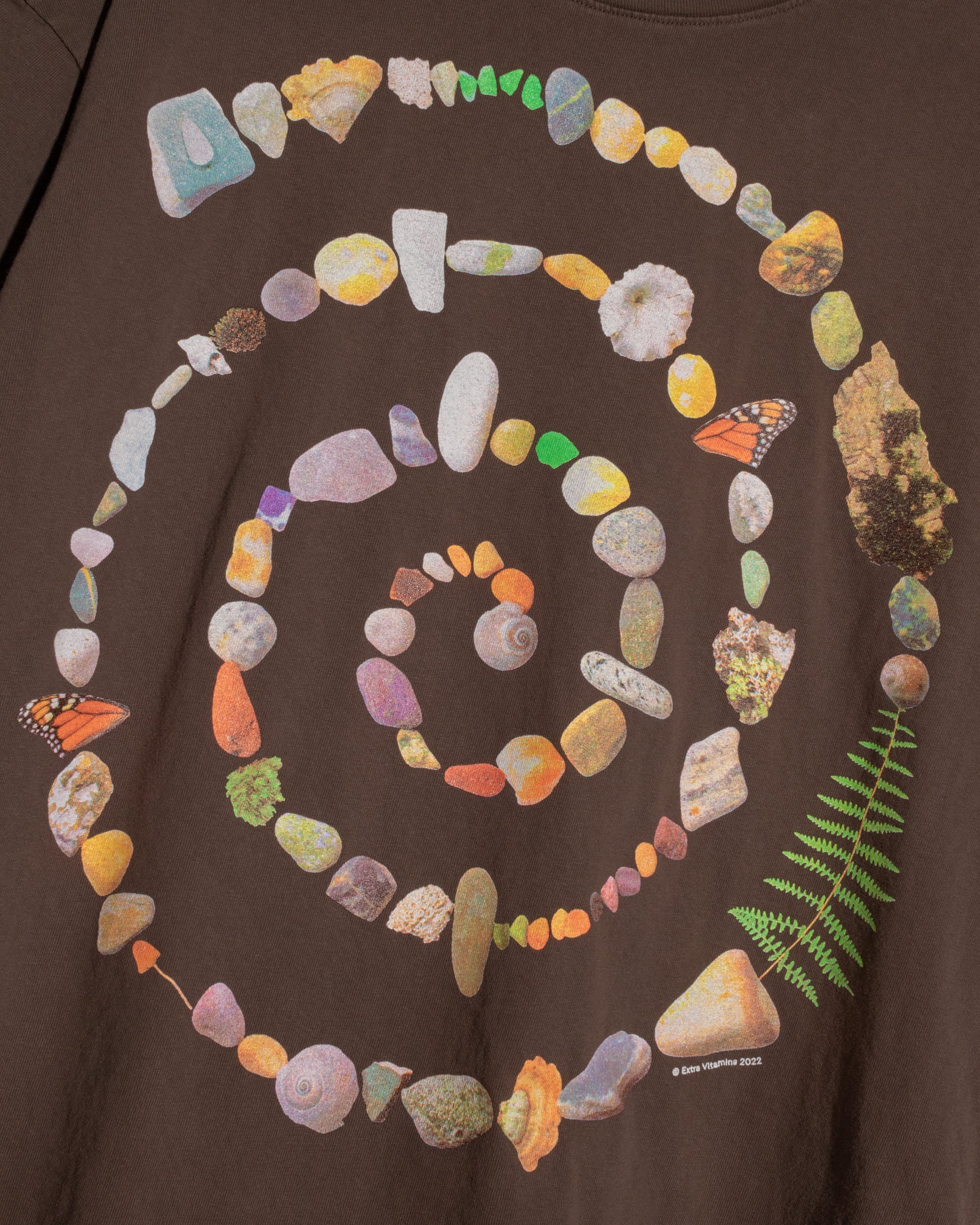 I'M SPIRALING tee
