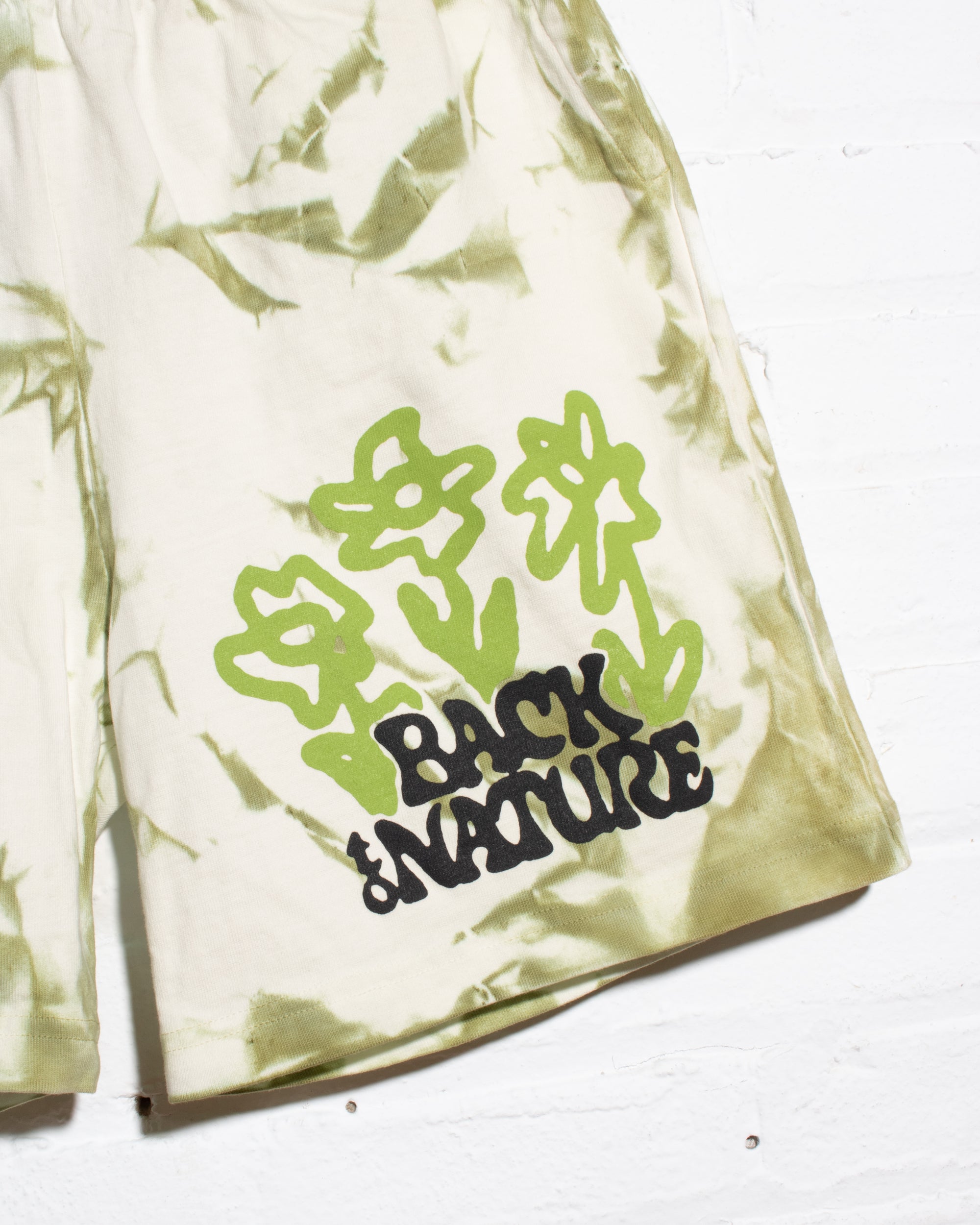 BACK TO NATURE shorts