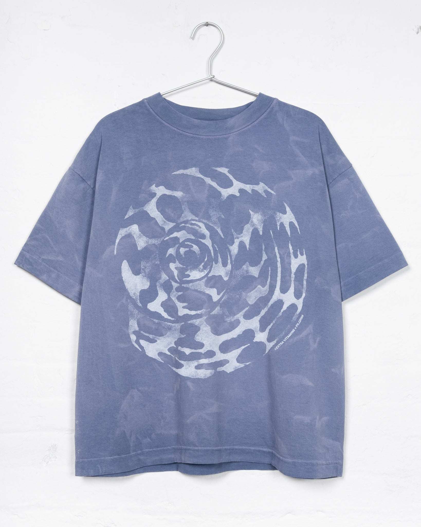 SPIRAL SHELL tee - periwinkle