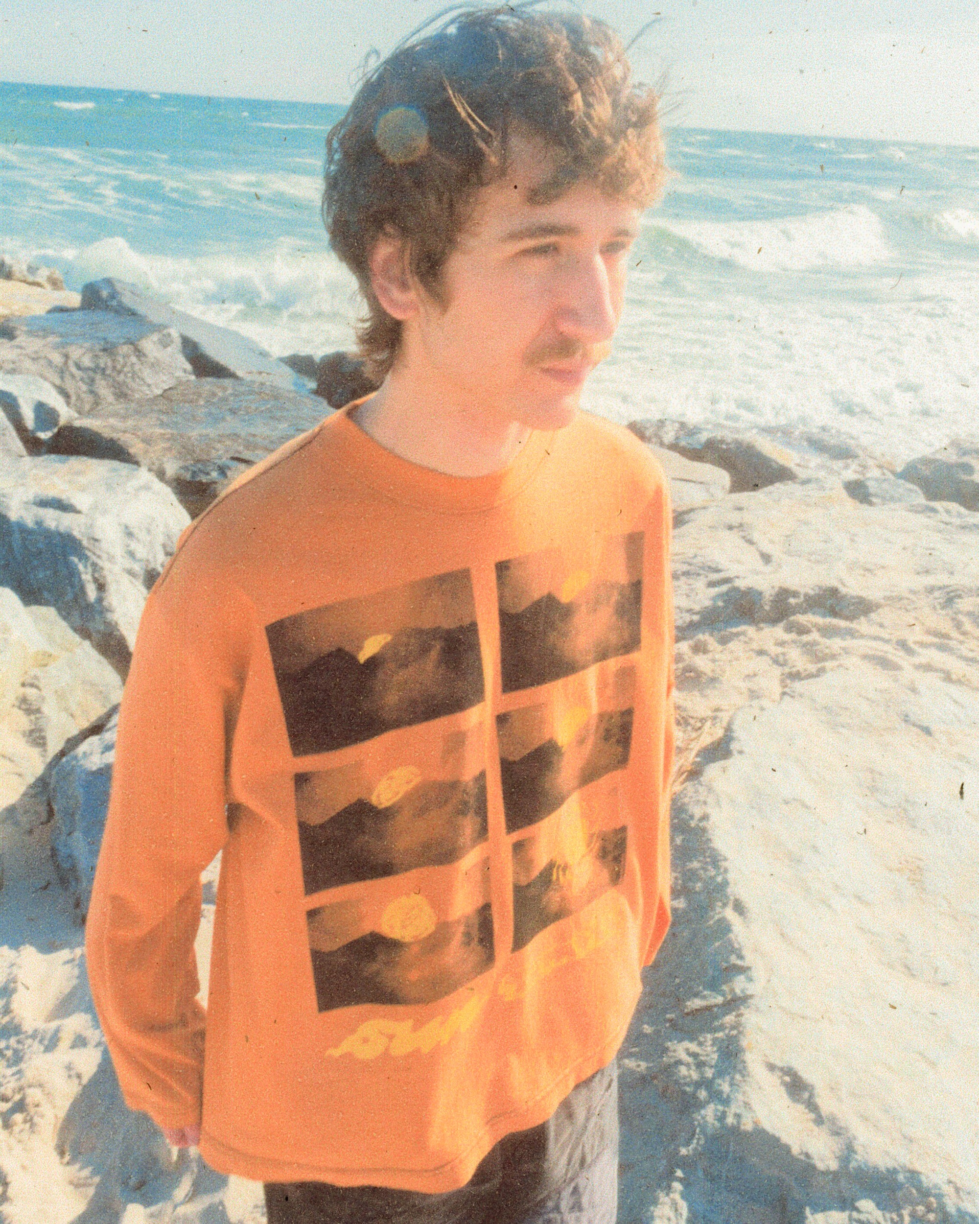 SUN TEMPLE longsleeve