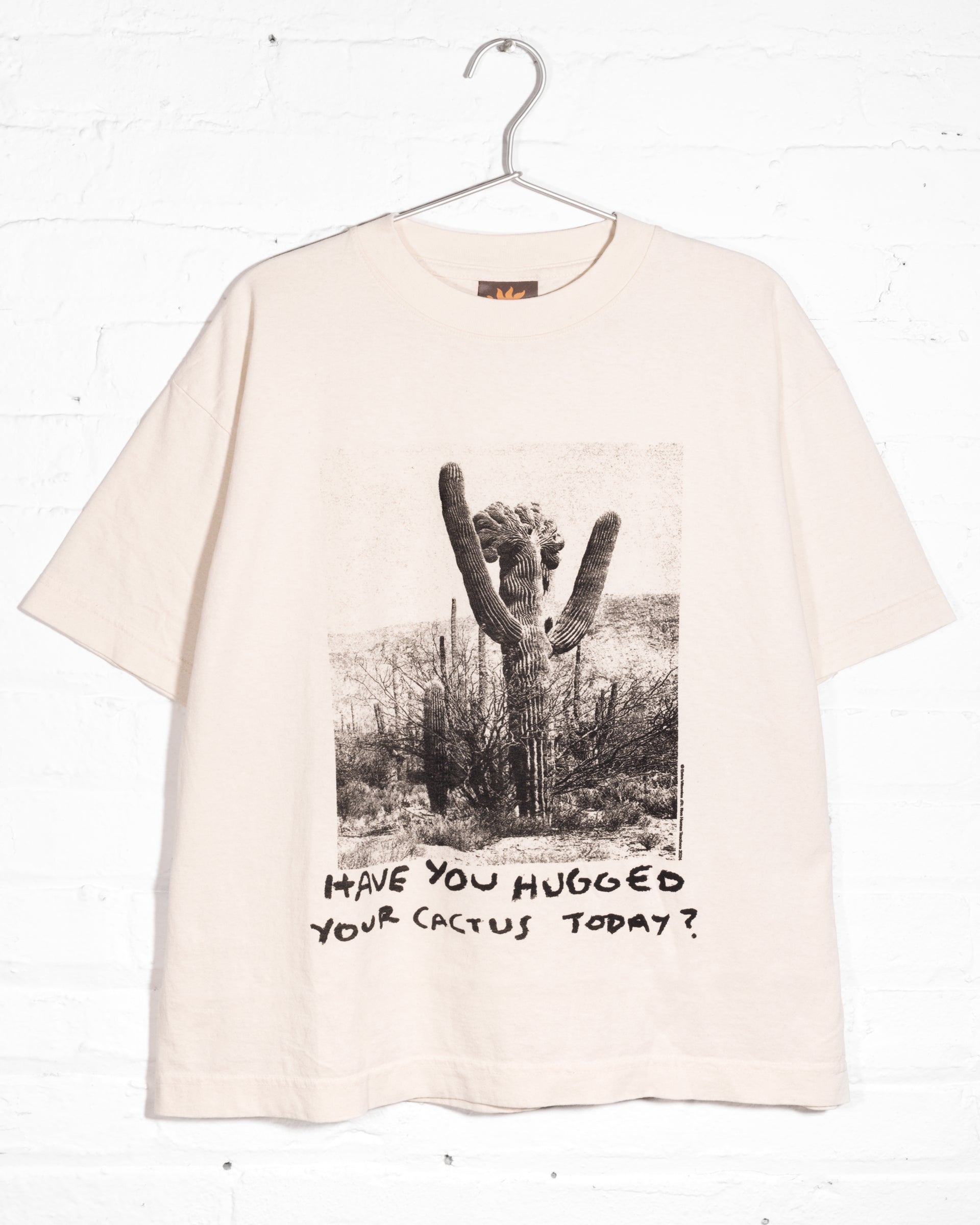 CACTUS HUGGER tee