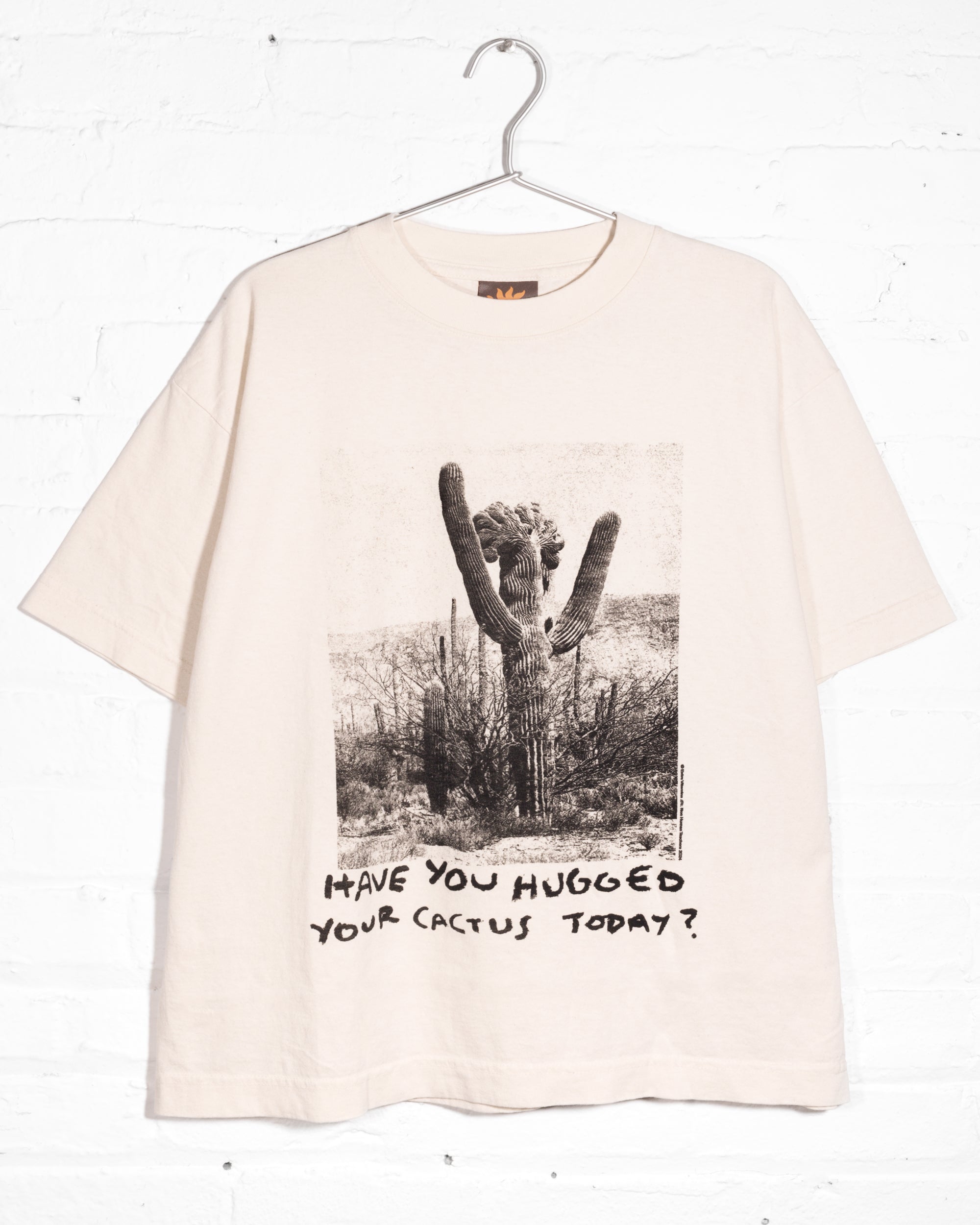 CACTUS HUGGER tee