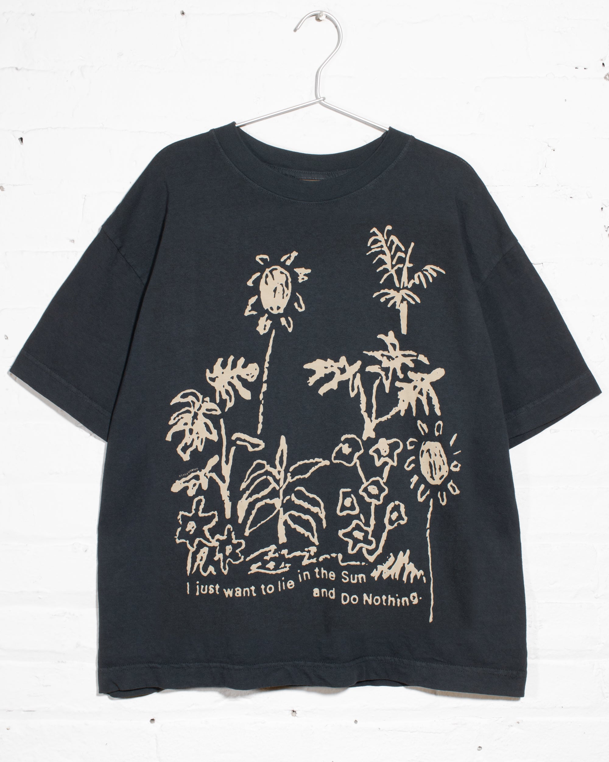 DO NOTHING tee - black