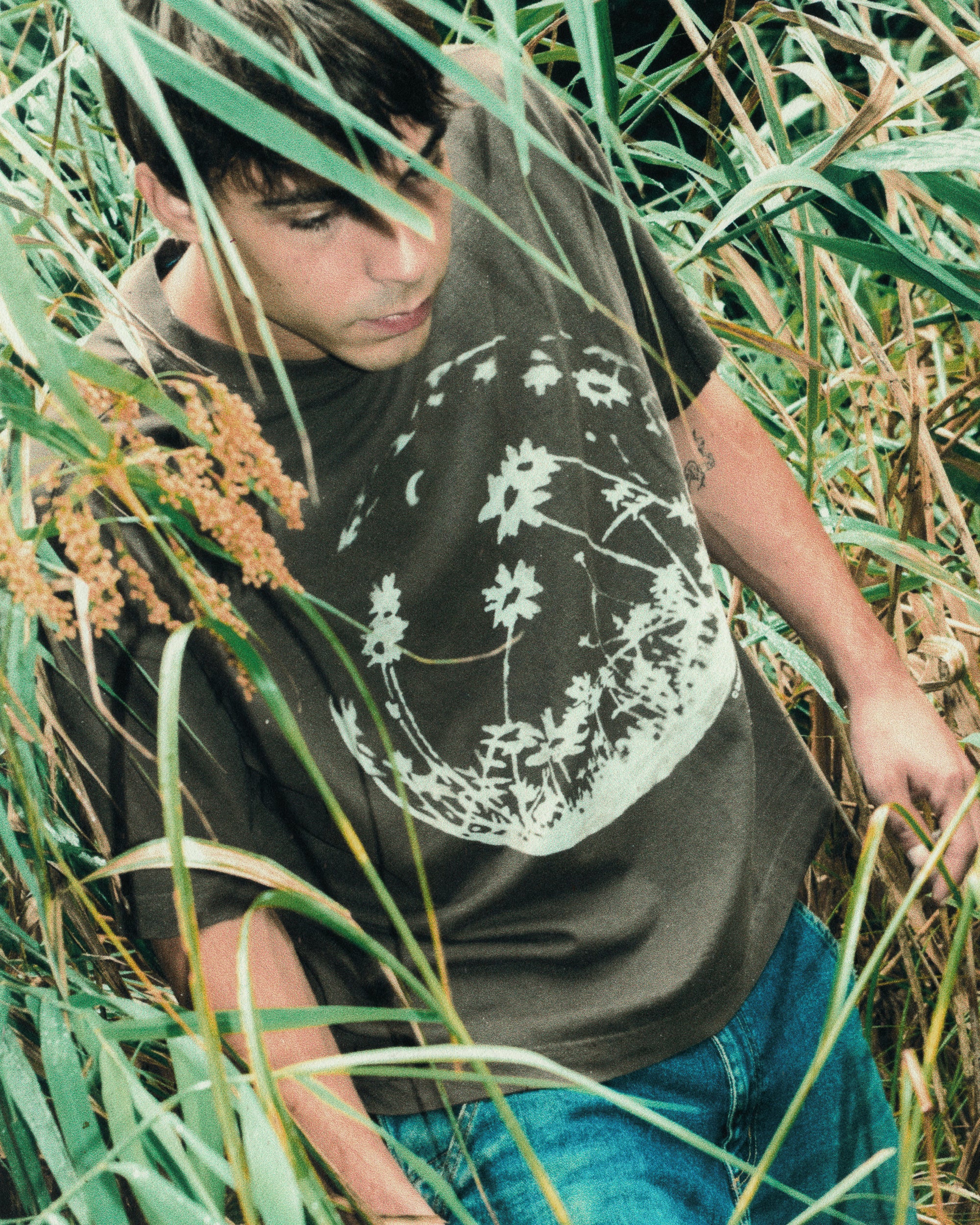 IN BLOOM tee