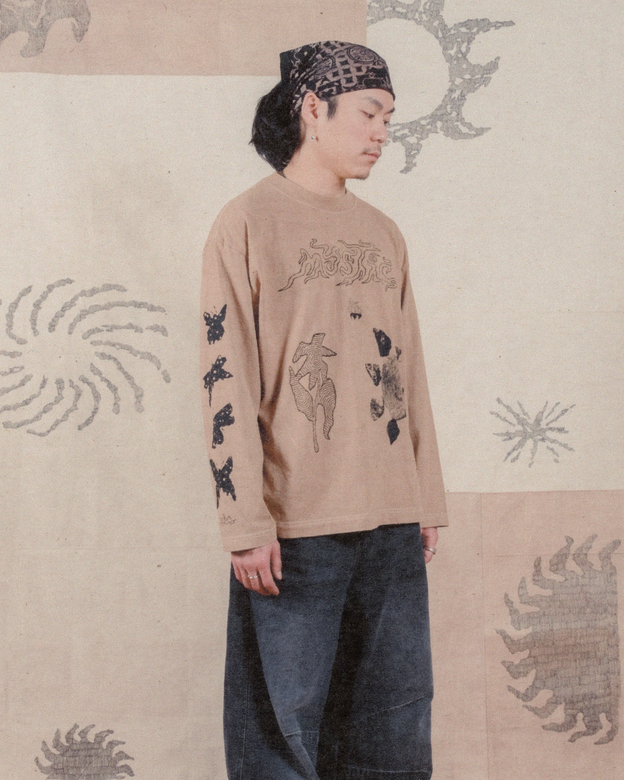 Extra vitamins ロンT MYSTIC VISIONS longsleeve – Extra Vitamins
