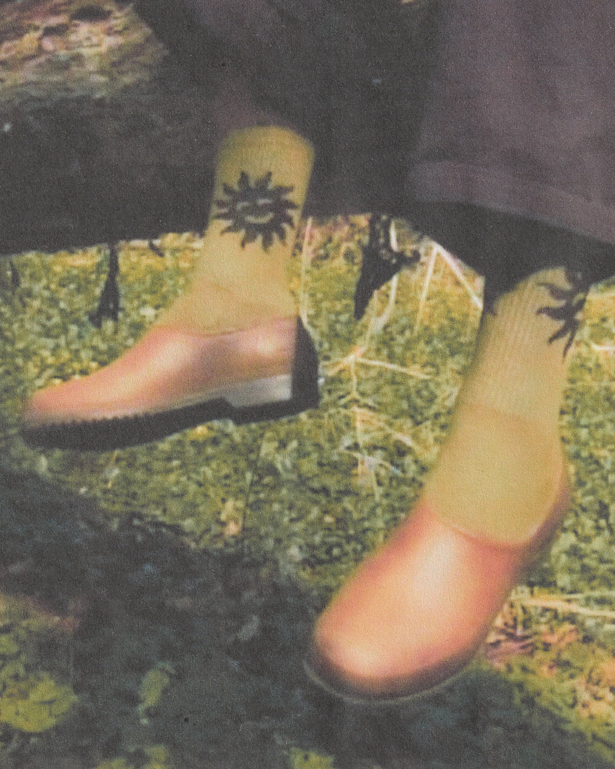 green ACID SUN socks