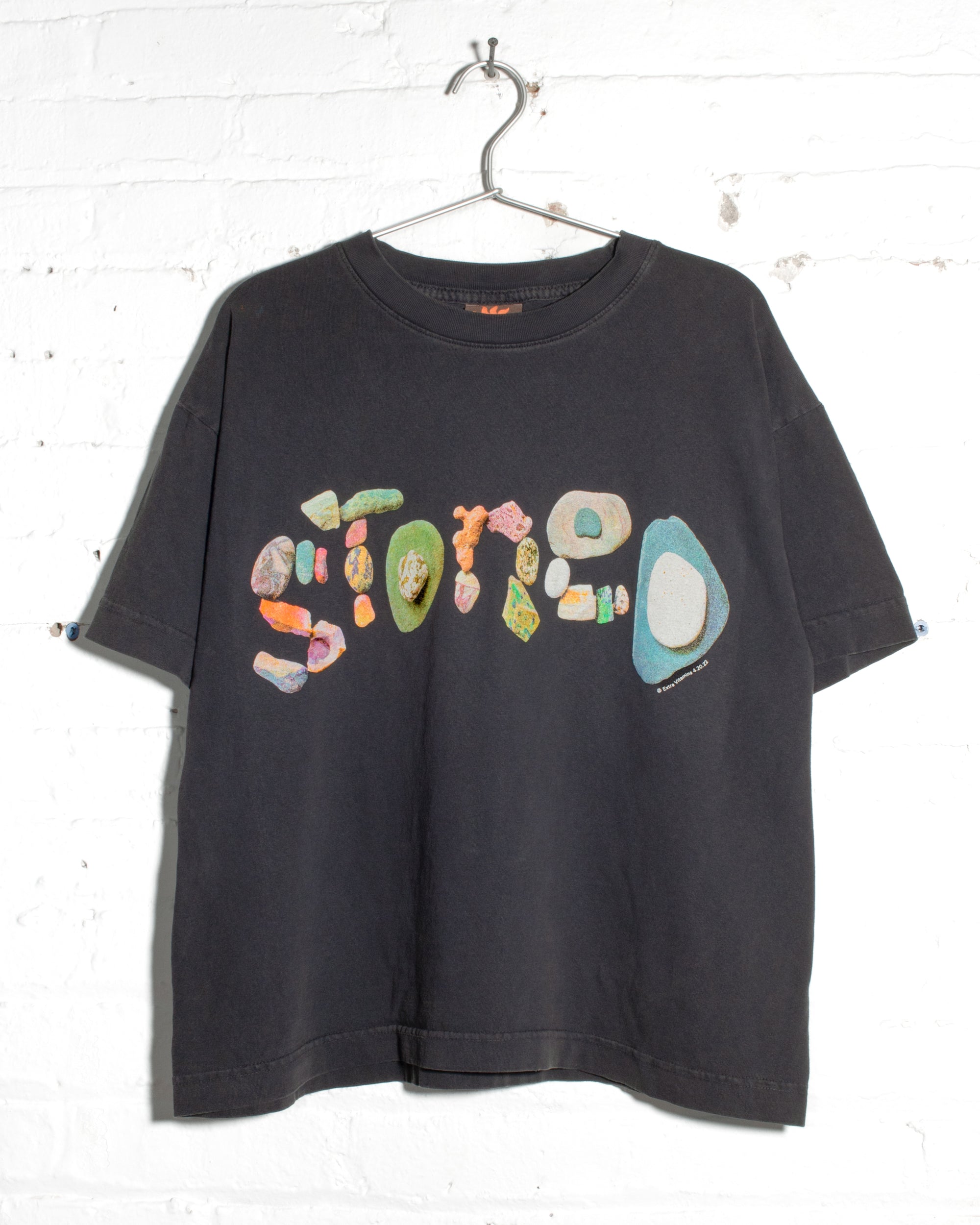 STONED tee