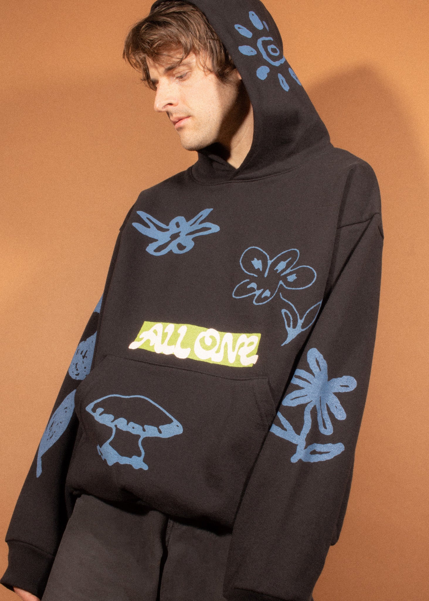 ALL ONE hoodie - black